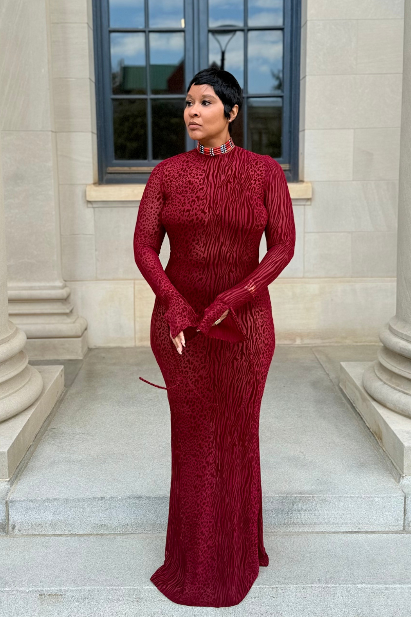 AMORE VELVET MAXI